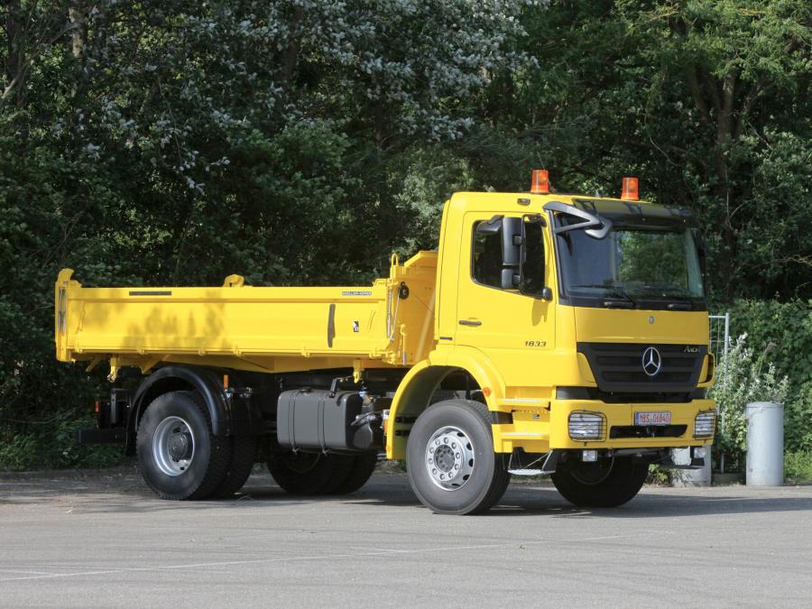  Mercedes-Benz Axor 1833 2005 года  (фото 11 из 11)